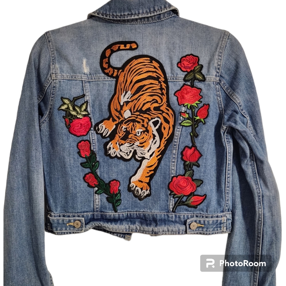 American eagle Jean jacket unique